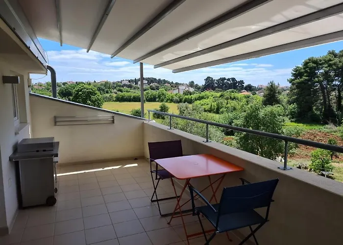 Διαμέρισμα Robi *