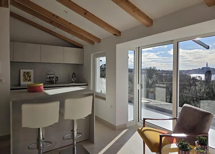 Robi Διαμέρισμα