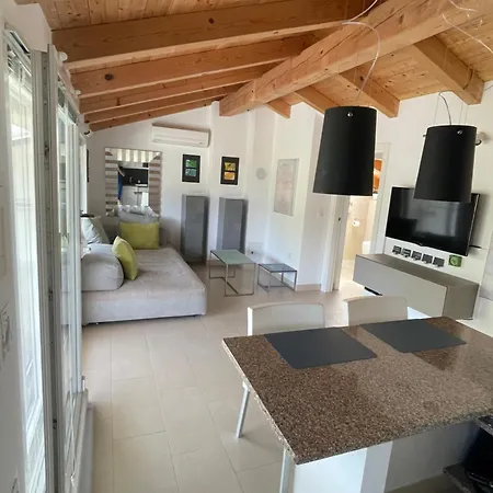 Robi Apartment