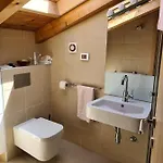 Robi Apartman *